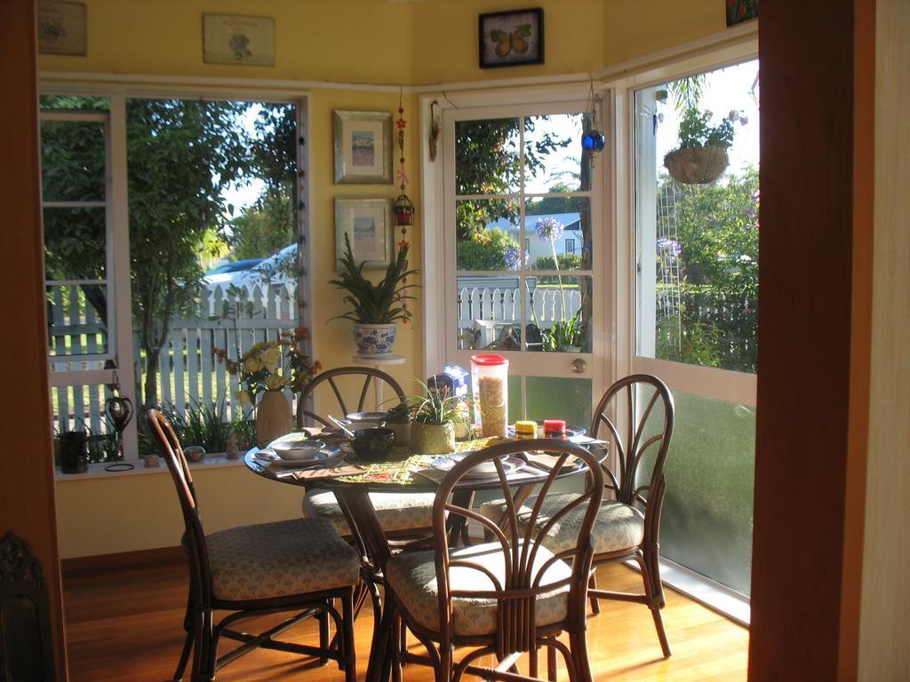 Rosalie On Albert B&B Whitianga Extérieur photo