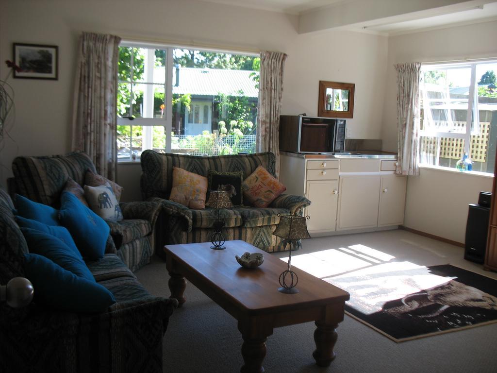 Rosalie On Albert B&B Whitianga Extérieur photo