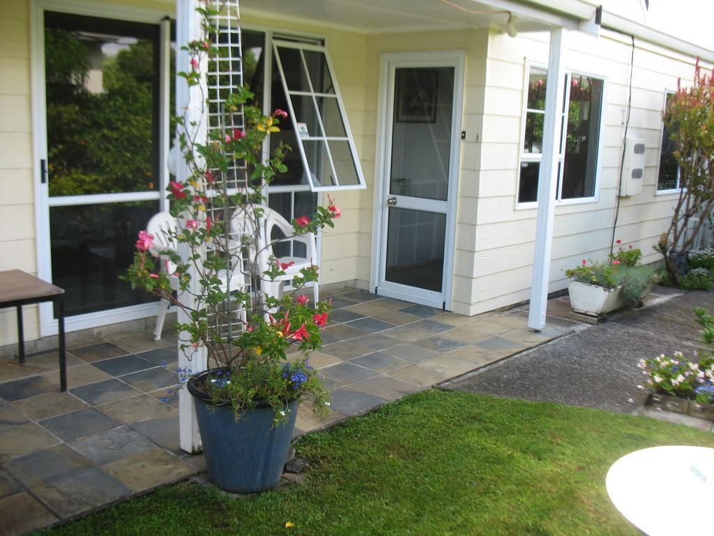 Rosalie On Albert B&B Whitianga Extérieur photo